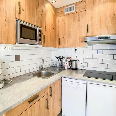 Studio Tignes, 1 Pièce, 4 Personnes - Fr-1-406-40 Appartement *